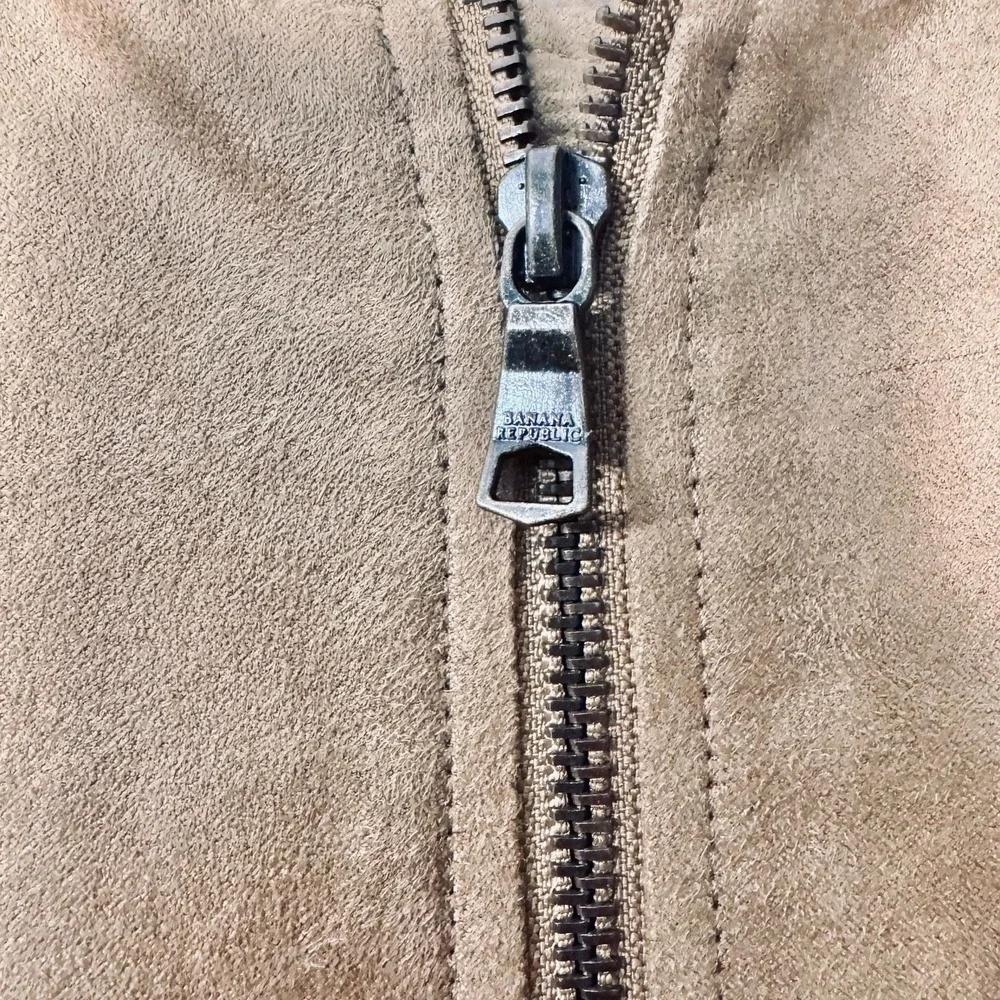 Banana Republic Medium Tan Faux Suede Bomber Jacket Old Money Moto Minimalist